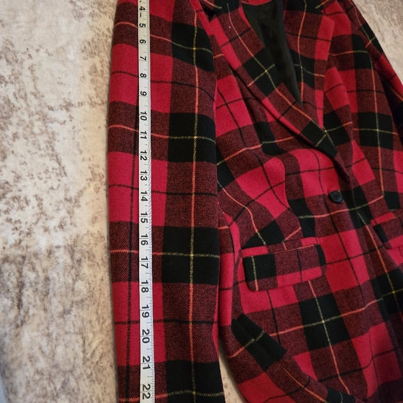 Red/Black Plaid Coat - Picture 8 of 8